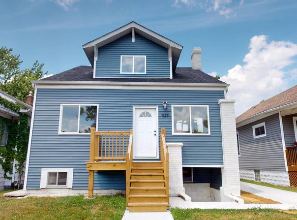 929 Drackert Street, Hammond, IN 46320