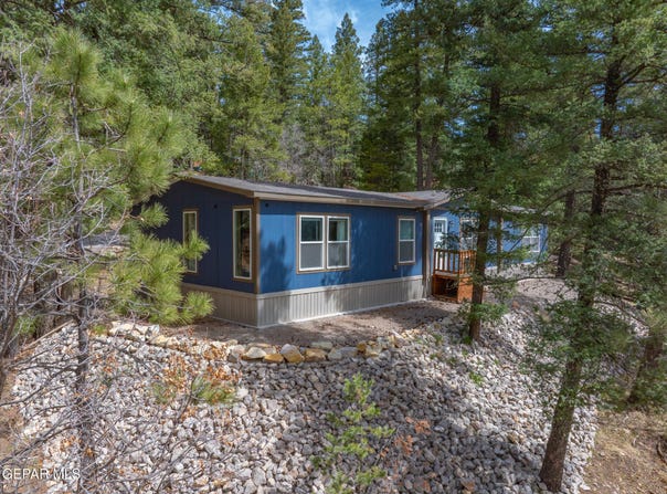 11 CAMINO DEL LUNA, Cloudcroft, NM 88317