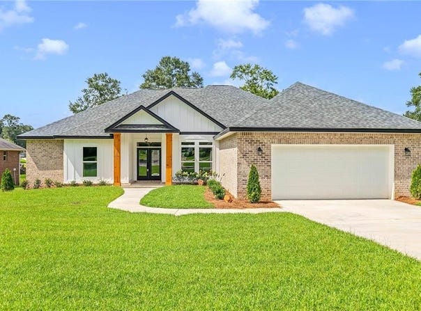 25521 Lakeland Drive, Loxley, AL 36551