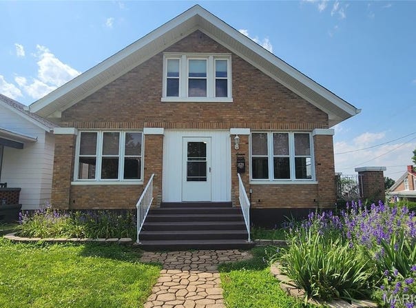 1629 Swanwick Street, Chester, IL 62233