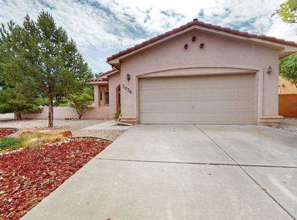 7036 CASA ELENA Drive NE, Albuquerque, NM 87113