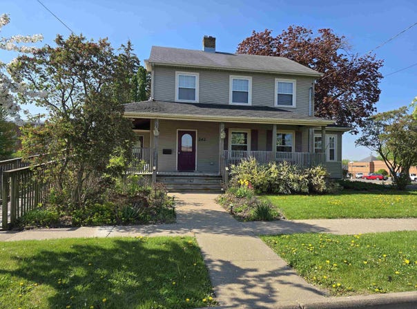 242 W Hickory Street, Lancaster, WI 53813
