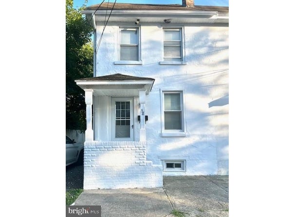 58 E MONROE STREET, MOUNT HOLLY, NJ 08060