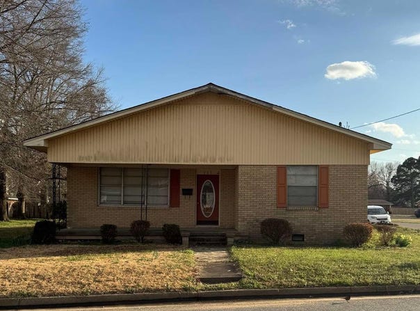 307 W Martin Dr, Wynne, AR 72396
