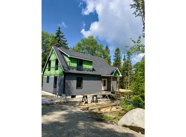 170 The Loop Road, Dallas Plt, ME 04970