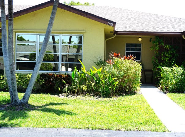 1696 W Royal Tern Lane, Fort Pierce, FL 34982