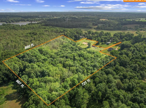 5386 Cedar Lake Road, Howell, MI 48843