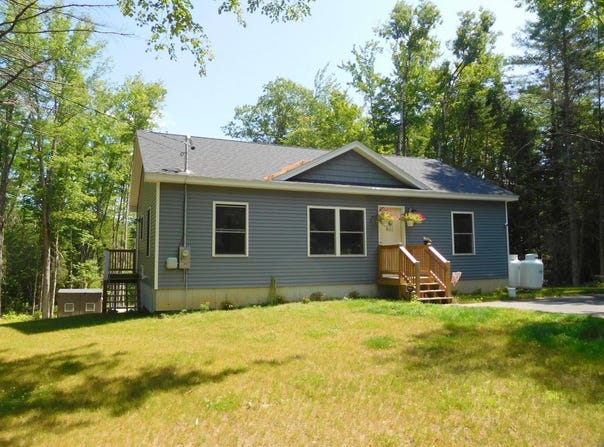 23 Boondock Lane, Norway, ME 04268