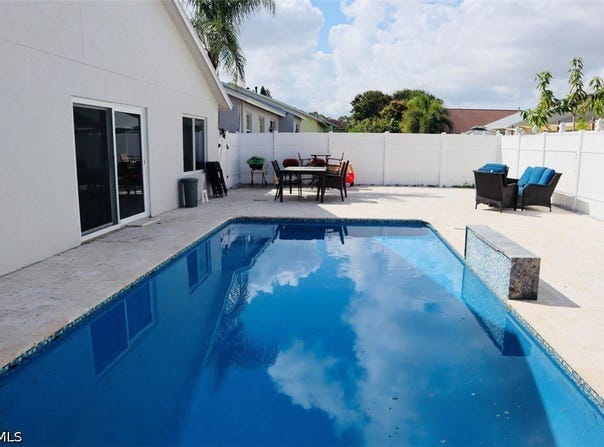 1001 Cape Cod Terrace, Palm Beach, FL 33413