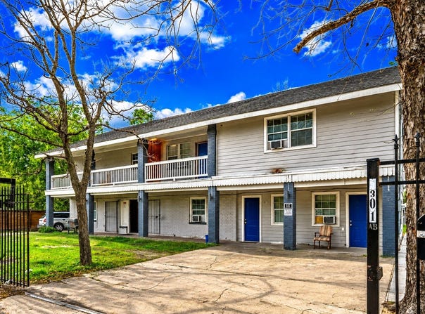5301 Collingsworth, Houston, TX 77026