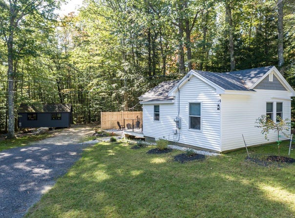 43 Allen Road, Pownal, ME 04069
