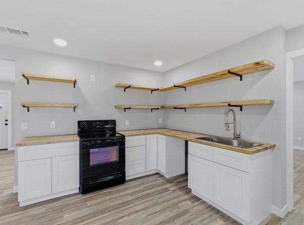 39 Sol Salido Circle, Sanderson, TX 79848