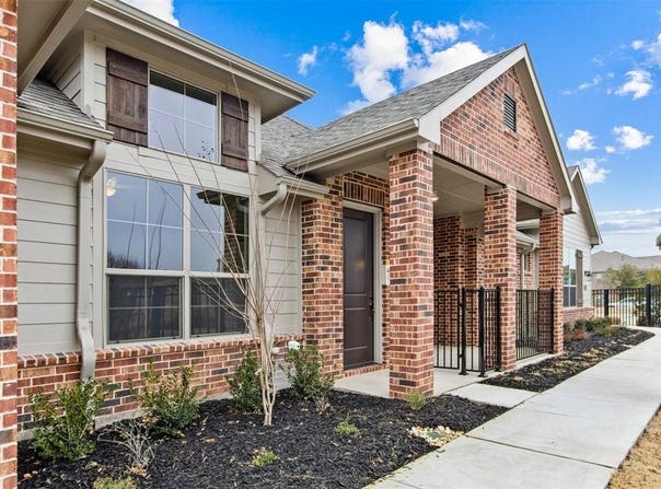 7247 Sauvignon Way, Grand Prairie, TX 75054