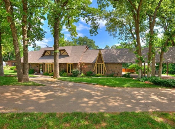 1533 Bobcat Circle, Edmond, OK 73034