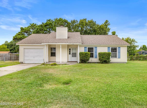 600 Foxfire Circle, Jacksonville, NC 28546