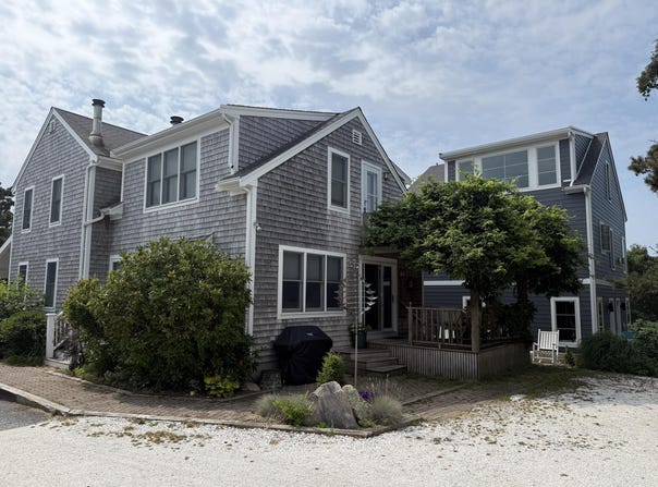 48 Harry Kemp Way, Provincetown, MA 02657