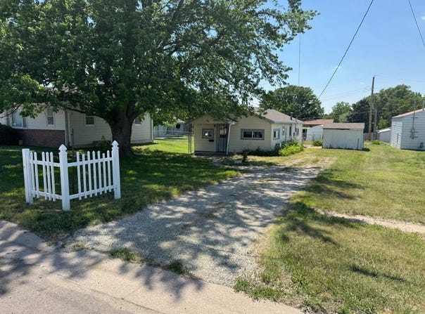 519 B St, Smith Center, KS 66967