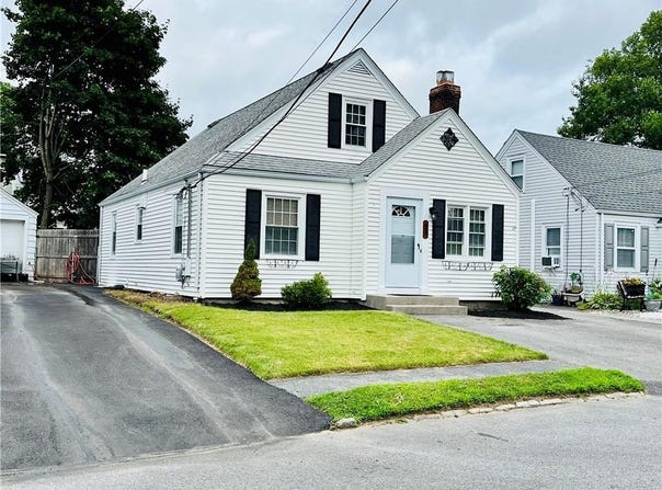 74 Leslie Street, Cranston, RI 02910