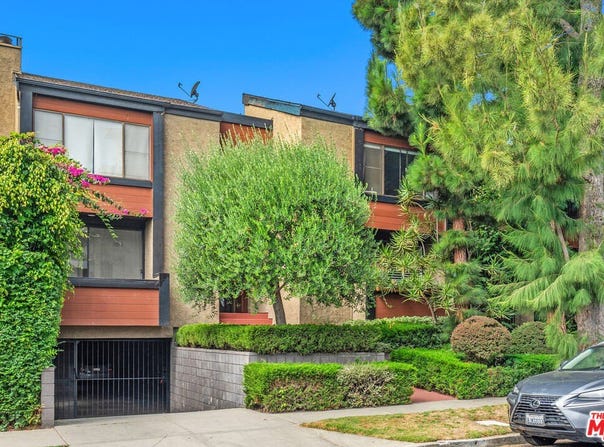 1427 S Bentley Ave, Los Angeles, CA 90025
