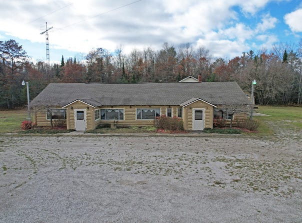 3163 N Red Oak Road, Lewiston, MI 49756