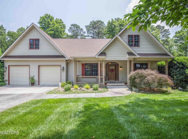 308 Tahlequah Drive, Loudon, TN 37774