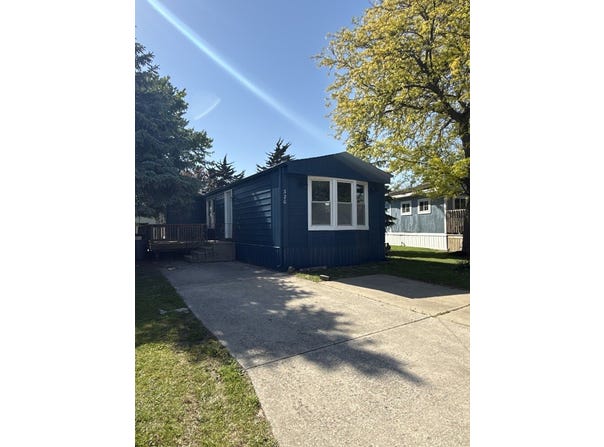 320 Pleasant Terrace, Matteson, IL 60443