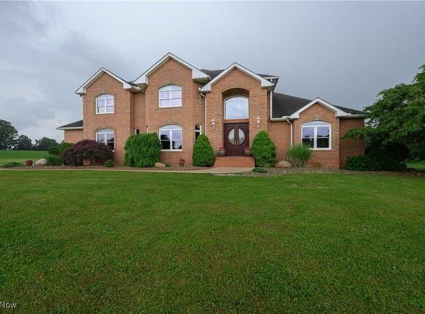 15644 Marshallville Street NW, Canal Fulton, OH 44614