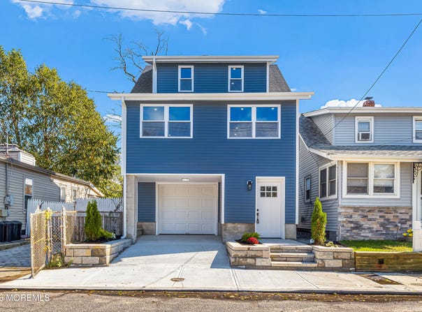18 Campview Avenue, Keansburg, NJ 07734