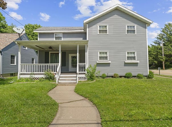 502 N Dixon, DIXON, IL 61021