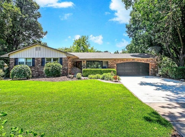 530 S Floyd, Wichita, KS 67209