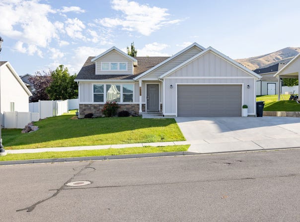 1091 E 480 S, Smithfield, UT 84335