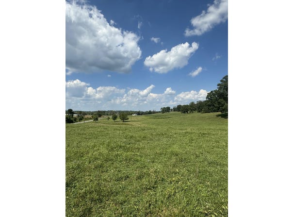 9999 Kiddville Road, Winchester, KY 40391