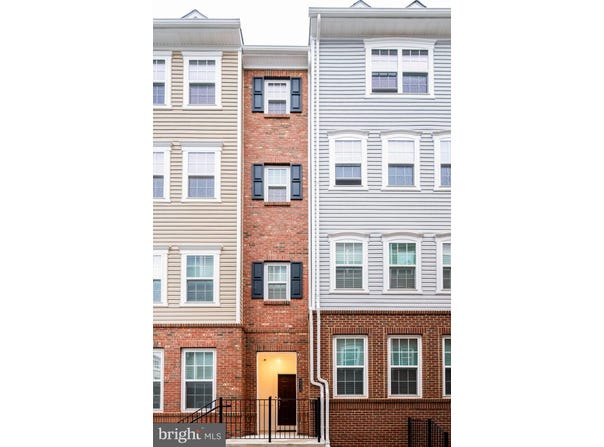 9316 SENEY LN, OWINGS MILLS, MD 21117