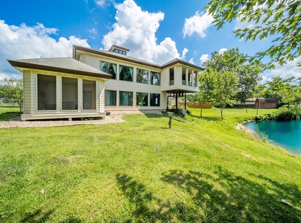 2303 Wayne Drive, Greenfield, IN 46140