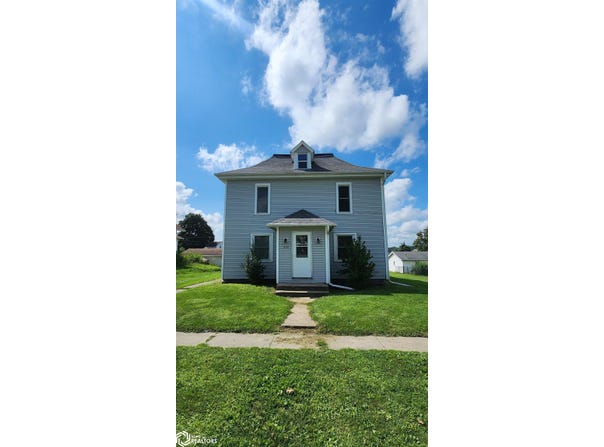 205 Park Street, Garwin, IA 50632