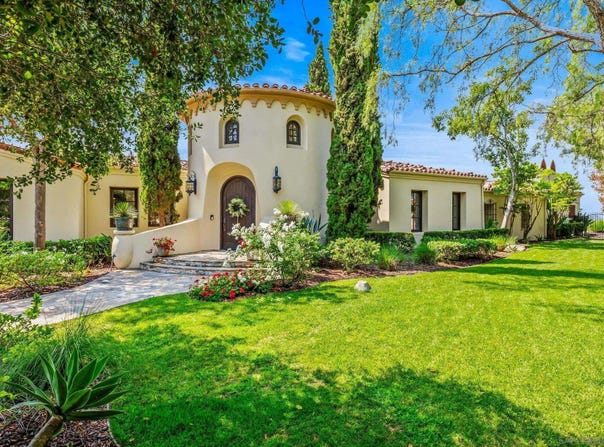 7975 Villas, San Diego, CA 92127