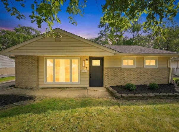 422 Suwanee Street, Park Forest, IL 60466
