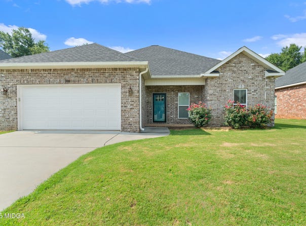 208 Asbell Way, Centerville, GA 31028