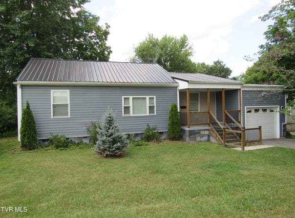 1557 Greenfield Avenue, Kingsport, TN 37664