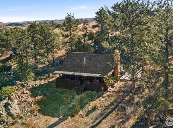 307 Brewster Ln, Livermore, CO 80536