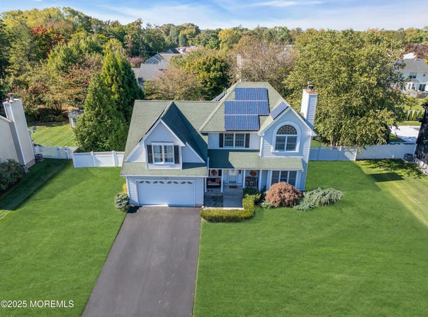 17 Mitchell Terrace, West Long Branch, NJ 07764