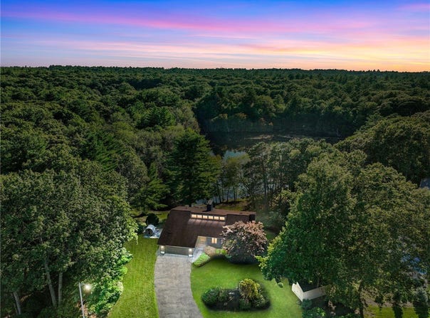 3 Karen Marie Drive, North Smithfield, RI 02830