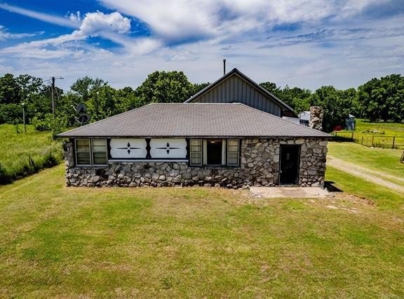 16610 S 4220 Road, Claremore, OK 74017