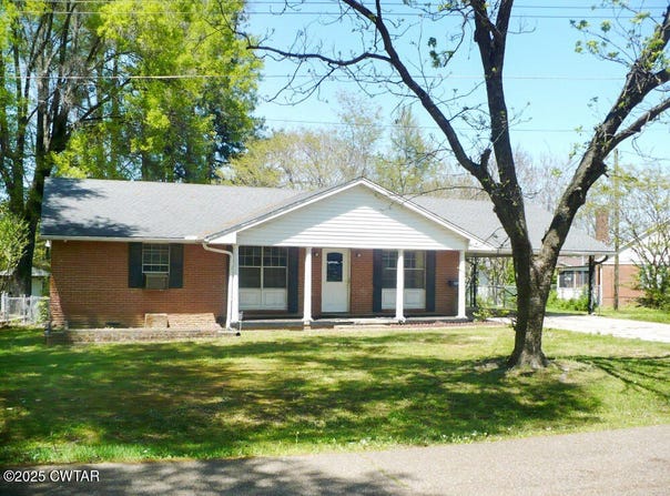 801 E Cooper Street, Brownsville, TN 38012