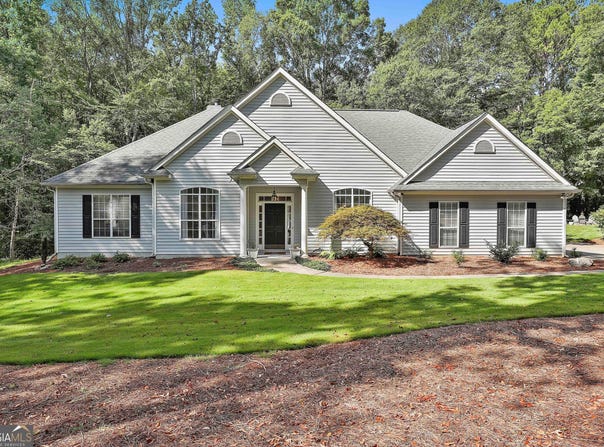 125 Jefferson Woods Drive, Peachtree City, GA 30269