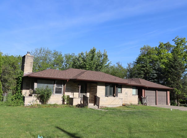 400 N Linda Street, Hobart, IN 46342