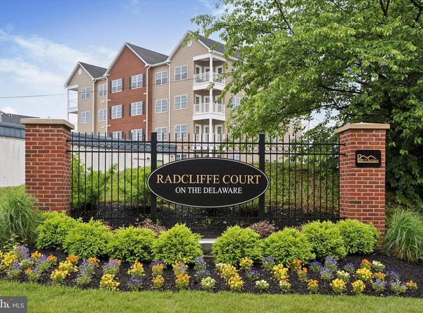 16654 RIVER VIEW DR, BRISTOL, PA 19007