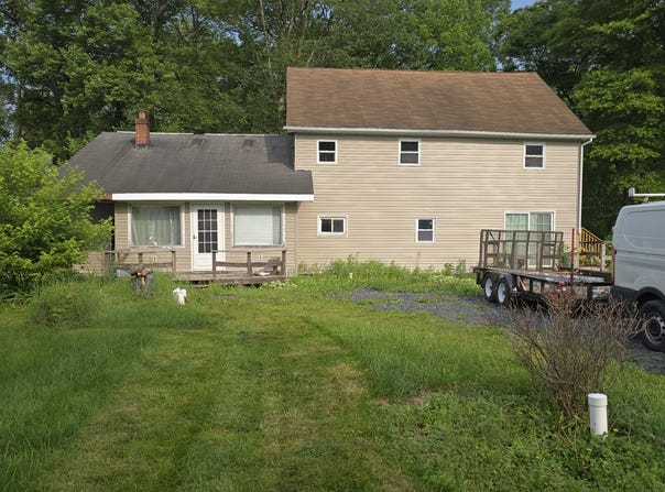201 PA-715, Brodheadsville, PA 18322