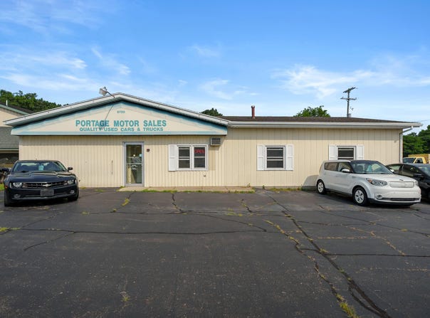 8720 Shaver Road, Portage, MI 49024