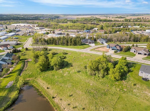 274 & 282 Moraine Drive, Ripon, WI 54971